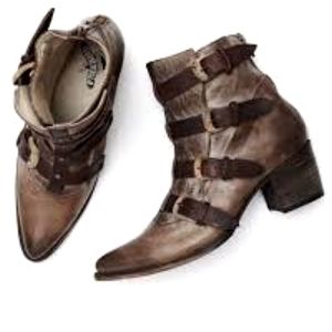 Freebird by Steven Tate Booties